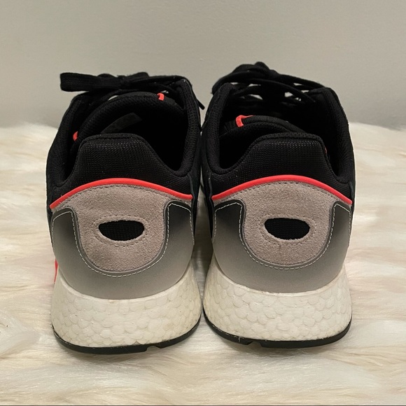 Adidas Reflective UltraBoost Tresc Run👟 ZX 750 HD - Picture 6 of 12